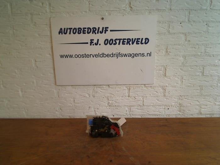 Deurslot Cilinder rechts van een Volkswagen Touran, Gebruikt, -, Volkswagen, -