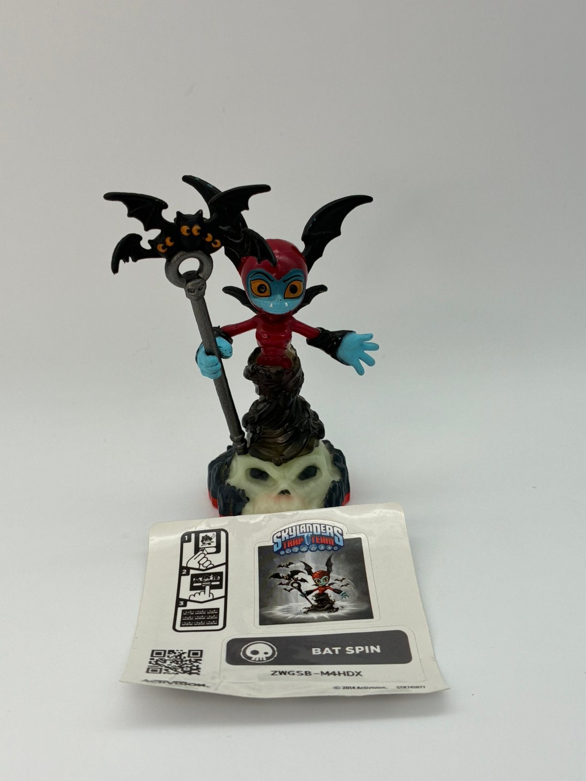 Skylanders Trap Team Batspin avec autocollant, Envoi
