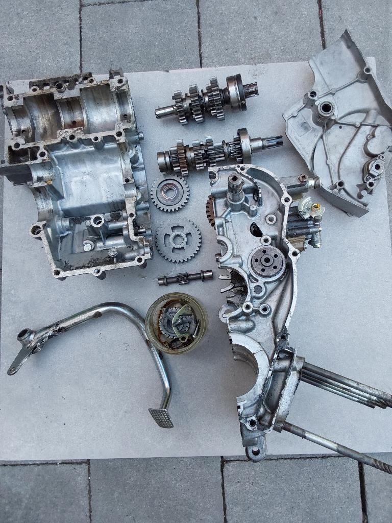 Onderdelen suzuki gt 125cc, Motos, Enlèvement, Utilisé