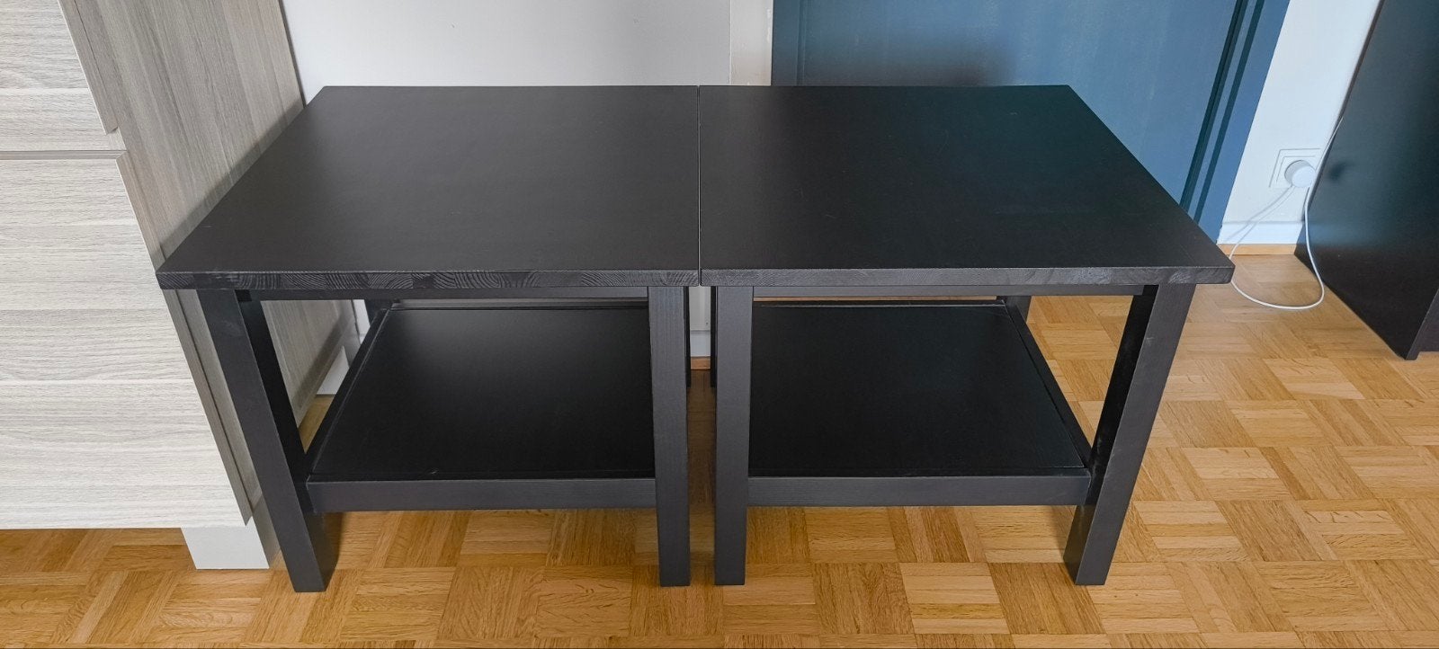 2 tables d'appoint IKEA, 55 à 75 cm, Enlèvement, Bois, Carré