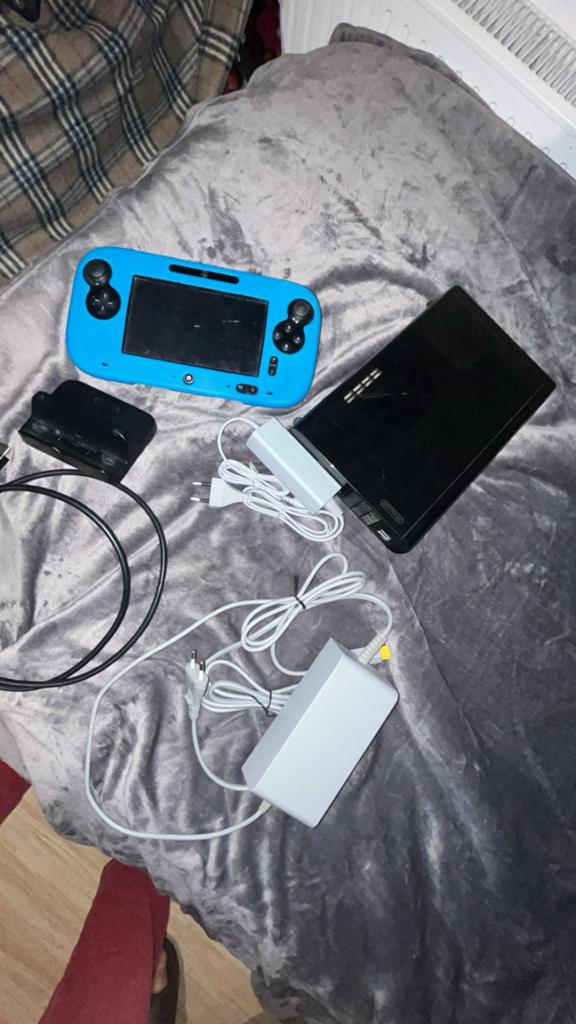 Wii U Black-bundel van 32 Gb, Games en Spelcomputers, Ophalen, Zo goed als nieuw
