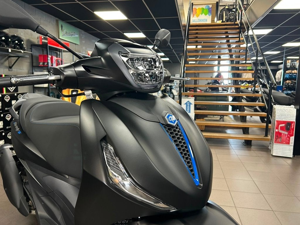 Piaggio Beverly 310 Sport, Motoren, Scooter, Nieuw, Bedrijf, 310 cc