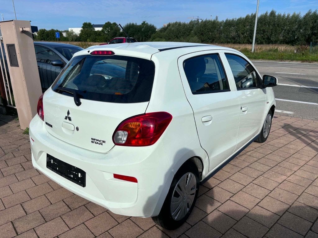 Mitsubichi Space star benzine van 2018, Auto's, Mitsubishi, Euro 6, Wit, Bedrijf, Space Star
