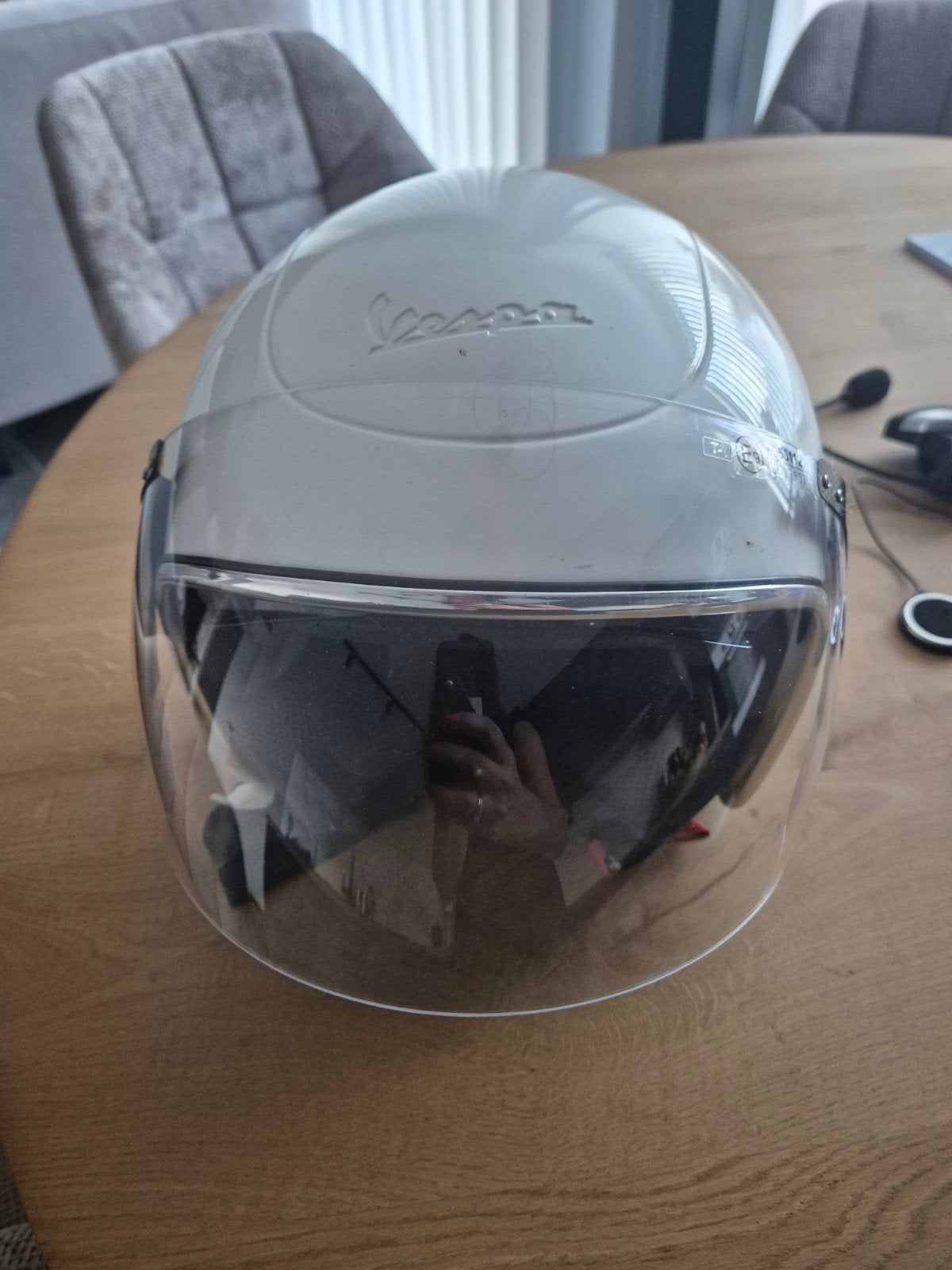 Vespa jethelm maat S + Sena SMH10 Bluetooth headset, Enlèvement