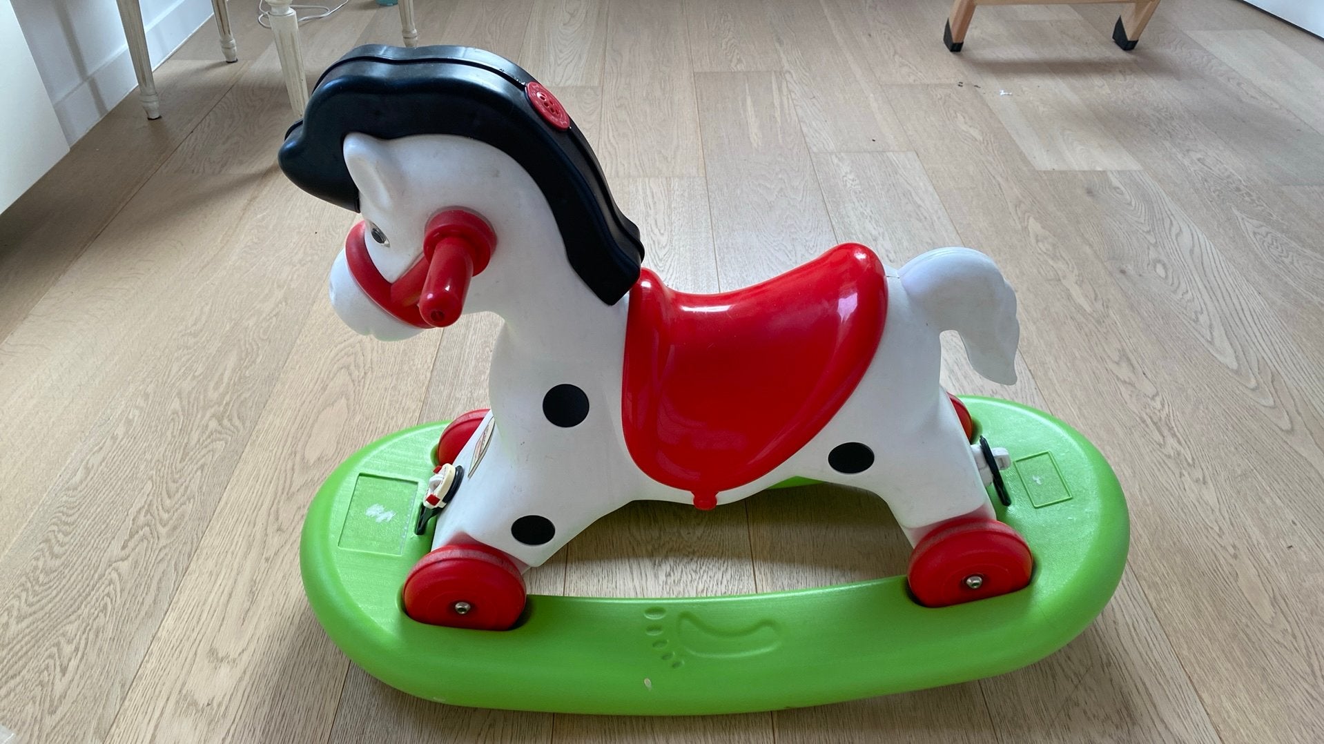 Cheval à bascule, Enfants & Bébés, Enlèvement, Utilisé