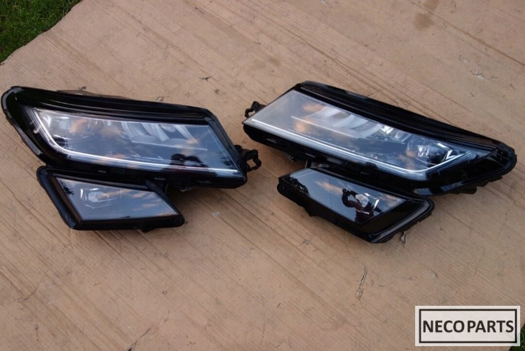 SKODA KOPLAMP, Gebruikt, -, -, Ophalen of Verzenden