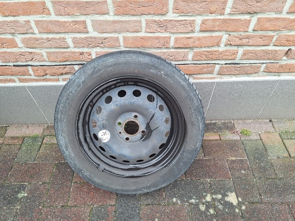Te koop reserve band met velg Renault Clio, Ophalen, Gebruikt, 15 inch, Banden en Velgen