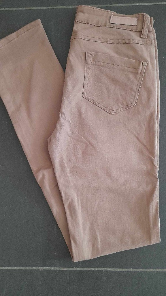 Broek straight leg, Ophalen, Lola & Liza, Beige, Zo goed als nieuw