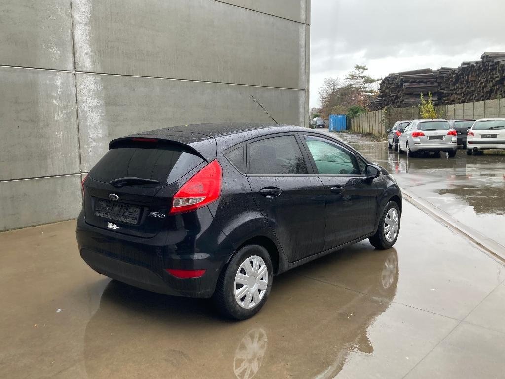 Ford Fiesta 1.3 benzine 2011**121000km*airco*garantie*EURO 5, Euro 5, Stof, 4 cilinders, Zwart