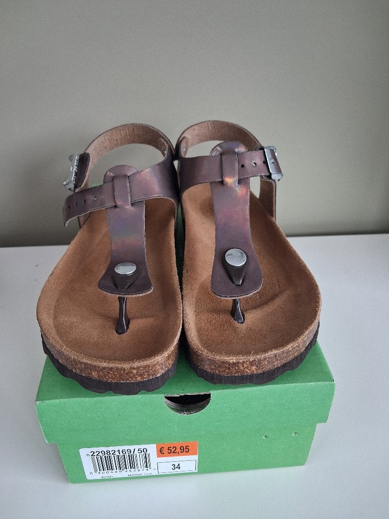 Sandalen maat 34, Kinderen en Baby's, Kinderkleding | Schoenen en Sokken, Kipling, Meisje, Overige typen, Nieuw