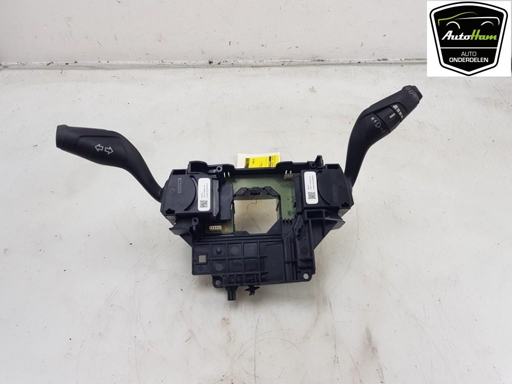 COMBINE COMMODO Ford Focus 3 Wagon (01-2010/02-2020), Utilisé, Ford