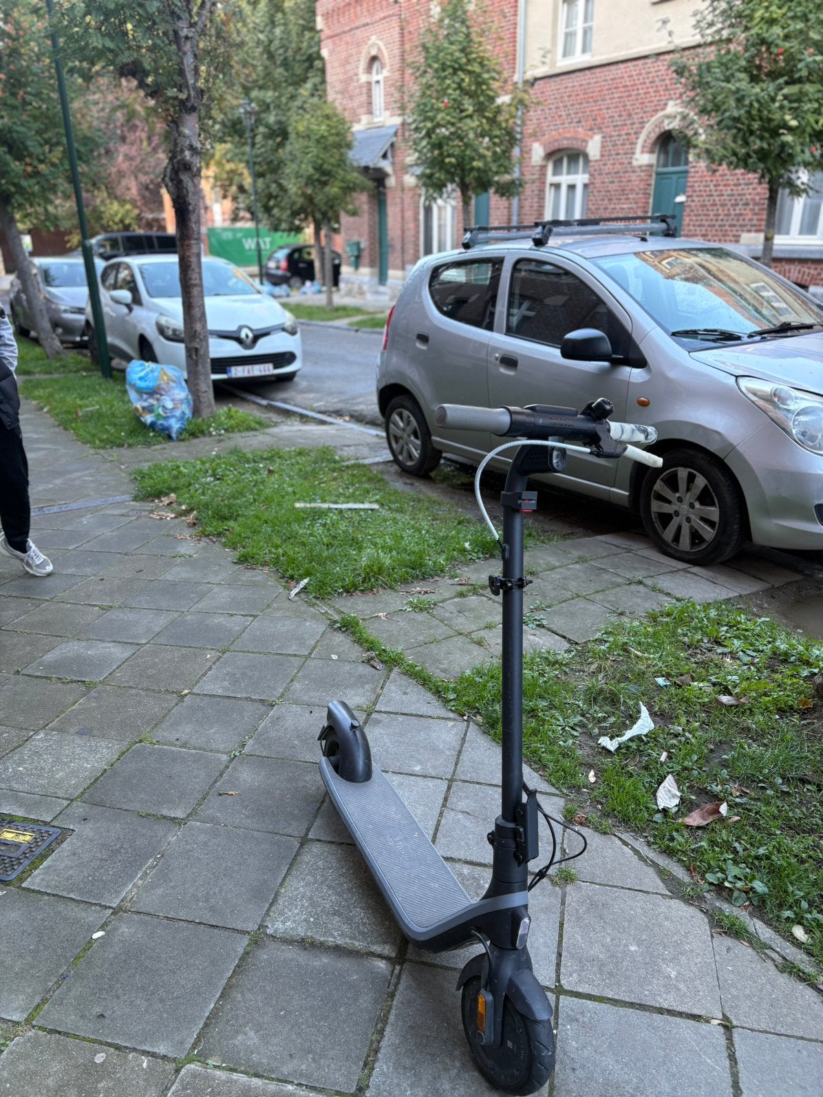 Trottinete electrique ninebot, Vélos & Vélomoteurs, Enlèvement, Comme neuf
