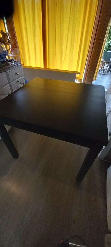 Zwarte eettafel Ikea Bjursta, Huis en Inrichting, Tafels | Eettafels, Ophalen, Gebruikt