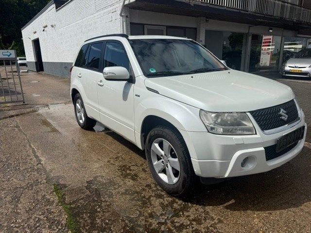 Suzuki Vitara 1900 Diesel 4X4 Platnium Editie! VOL OPTIES!, Auto's, Suzuki, Zwart, 4 cilinders, Wit, Leder