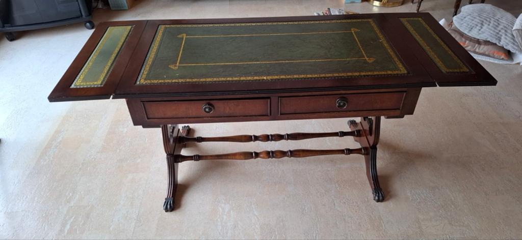 Salontafel met 2 schuifjes en kan vergroot worden, Ophalen