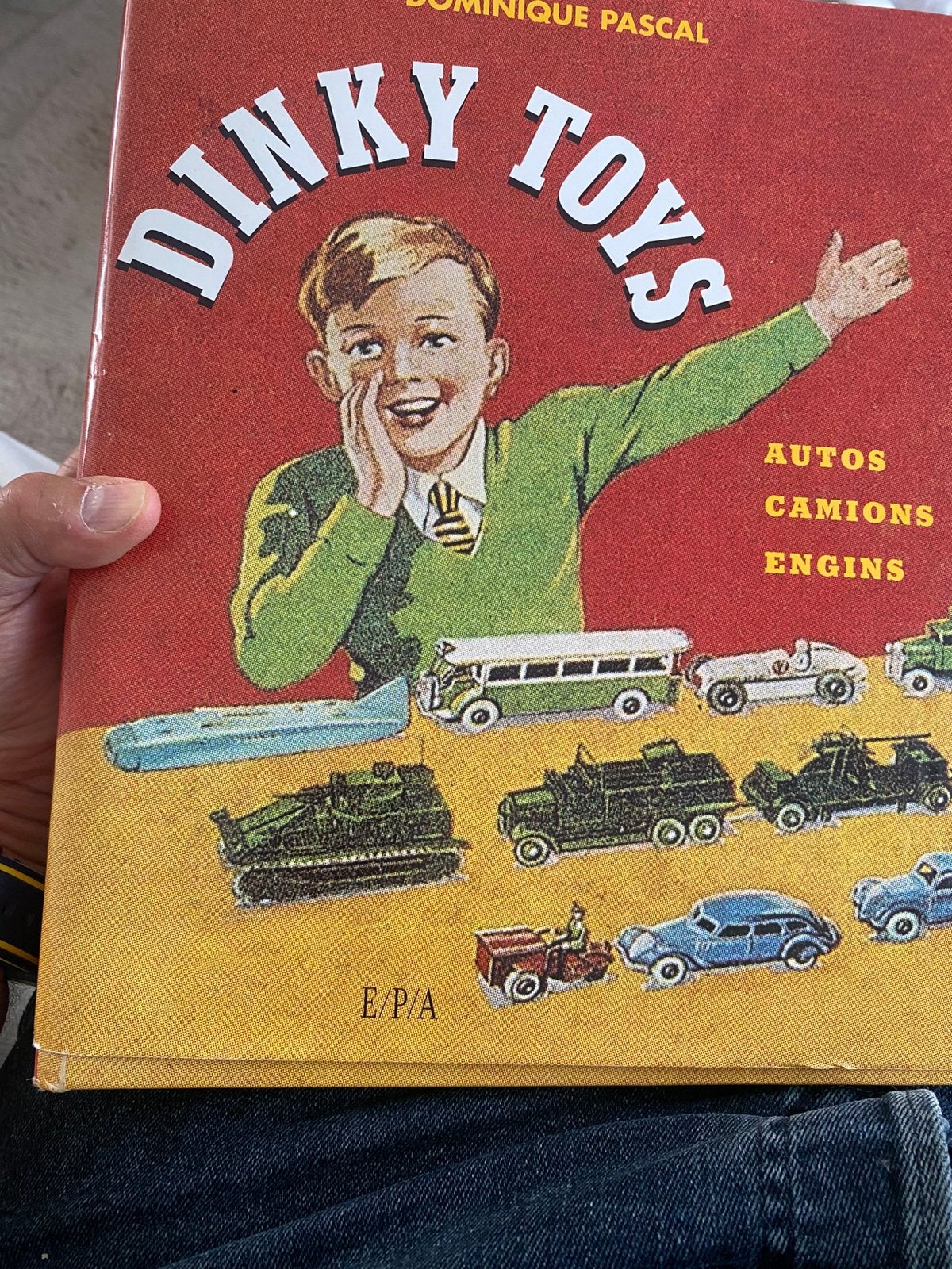 Dinky toys boek, Verzenden, Zo goed als nieuw