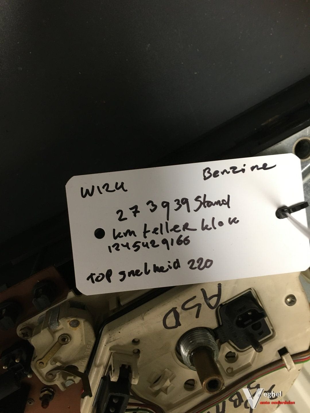 Mercedes W124  2.6 Benzine        124 542 9166    Km Tellerk, Gebruikt, -, -, Ophalen of Verzenden