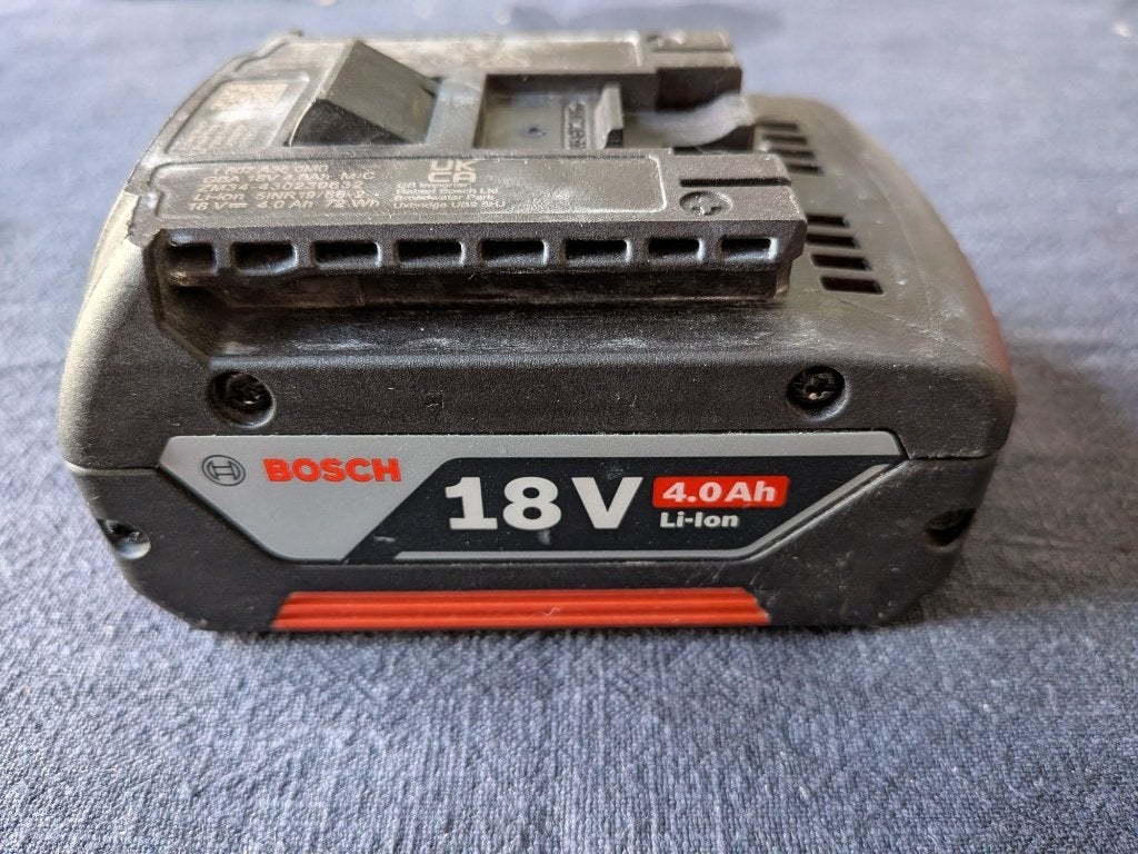 Bosch GBA 4.0 Ah 18V batterij, Ophalen of Verzenden, Zo goed als nieuw