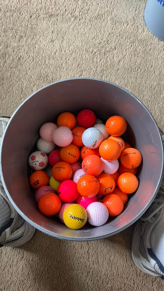 Golfballen, Sport en Fitness, Golf, Ophalen of Verzenden, Zo goed als nieuw