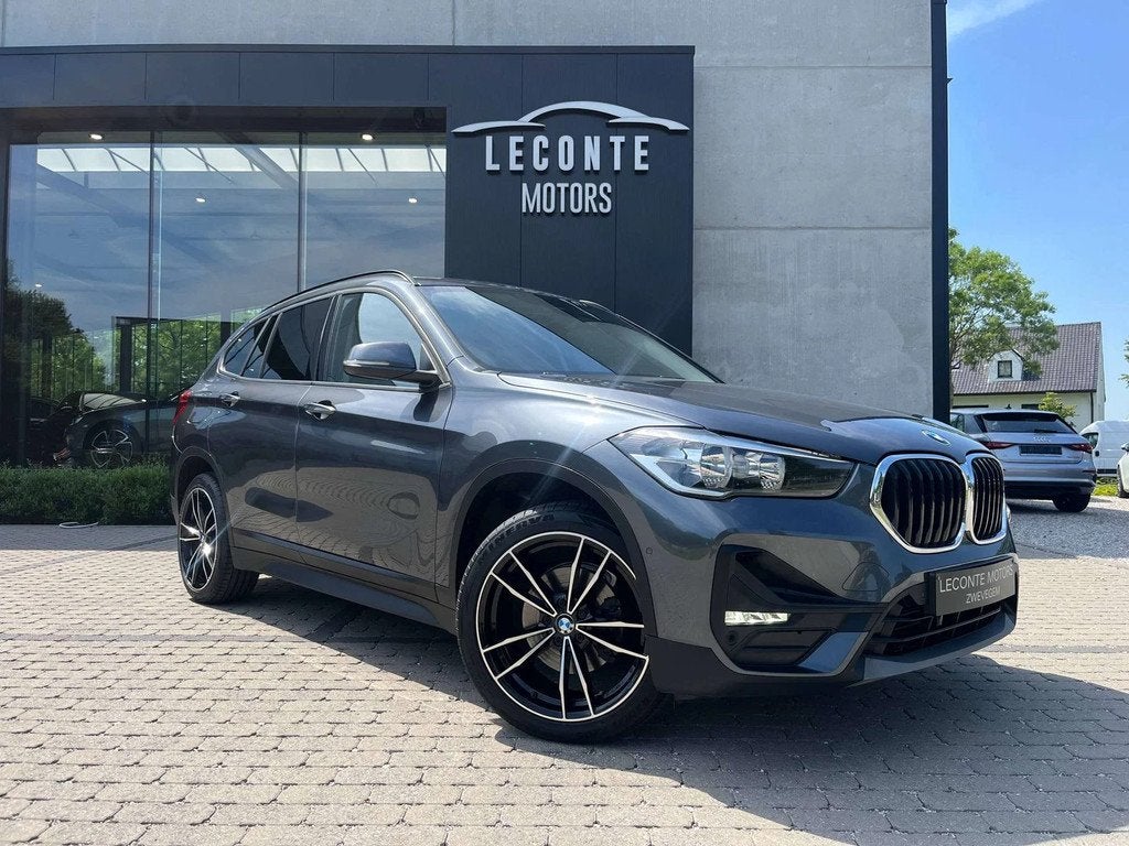 BMW X1 X1 1.5iA sDrive18 Leder/Navigatie/Carplay/Zetelverwar, Gebruikt, 136 pk, 127 g/km, Leder