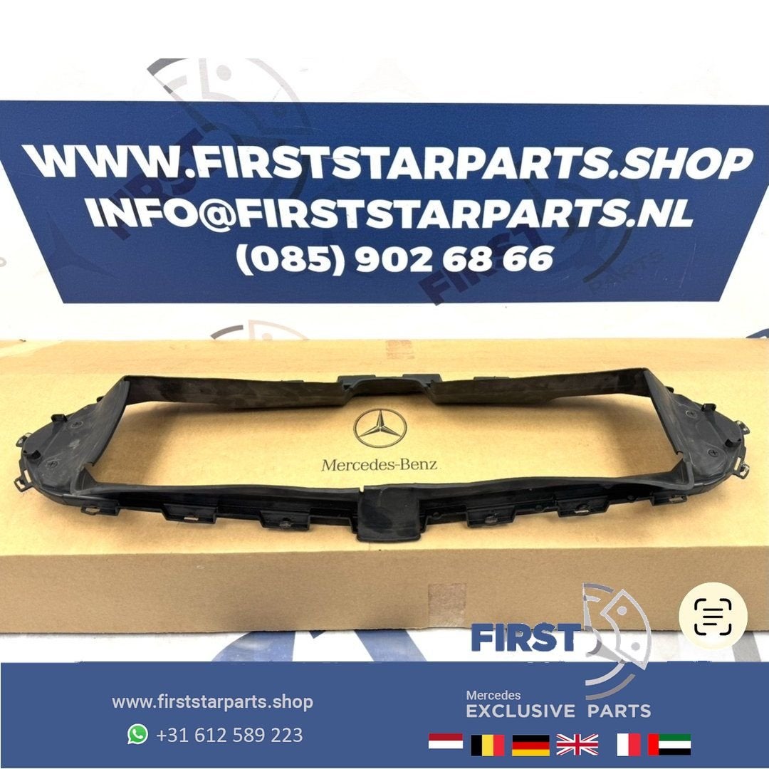W206 BUMPER GRIL HOUDER VOORZIJDE A2065056600 VOORBUMPER HOU, Auto-onderdelen, Gebruikt, -, Ophalen of Verzenden, Bumper