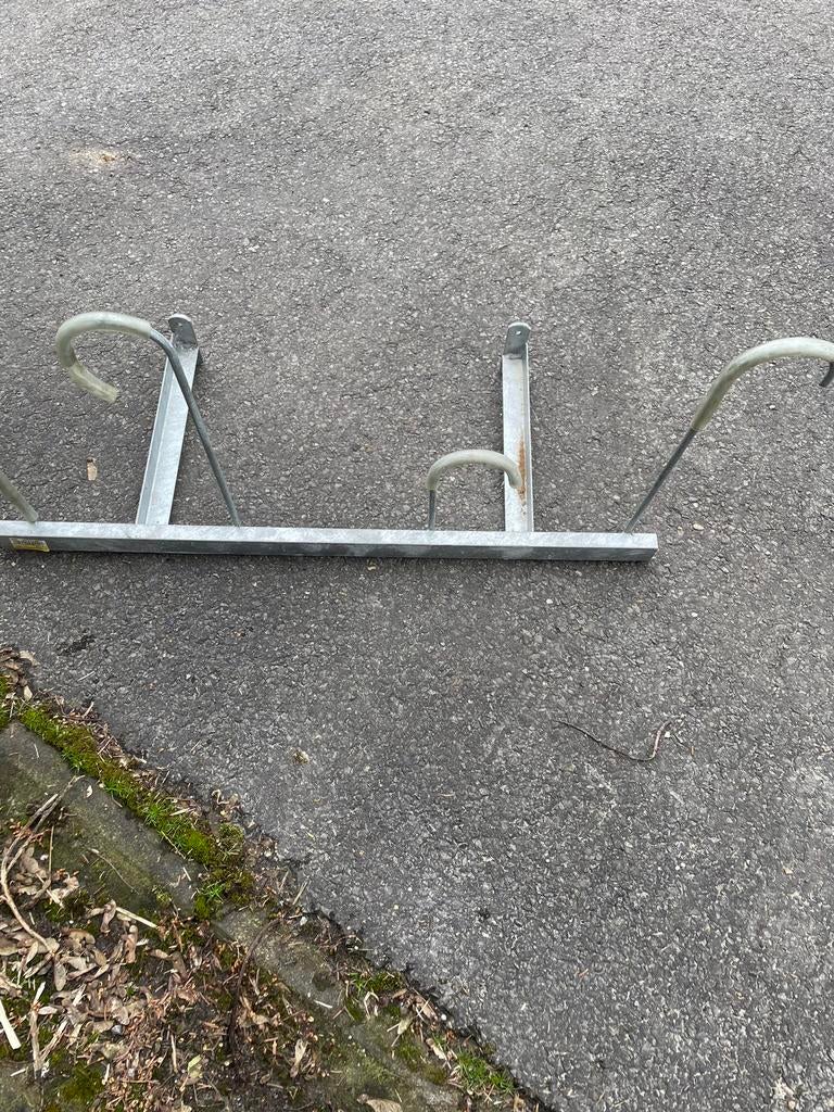 Rek voor 4 fietsen en fietsdrager 2 fietsen, Ophalen of Verzenden, Gebruikt