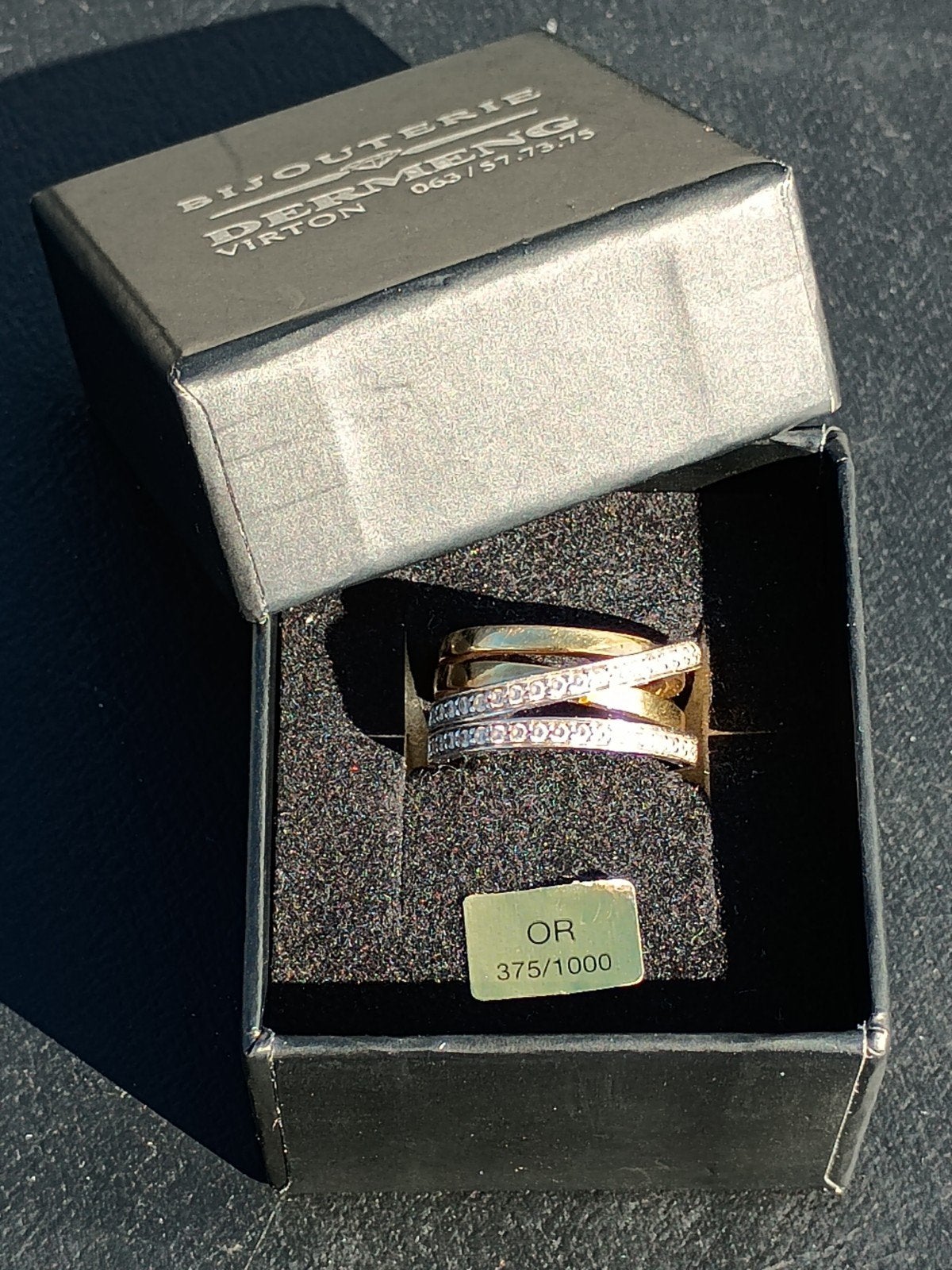 NIEUW Geel- en witgouden ring met stenen, 20 of groter, Geel, Nieuw, Ophalen of Verzenden