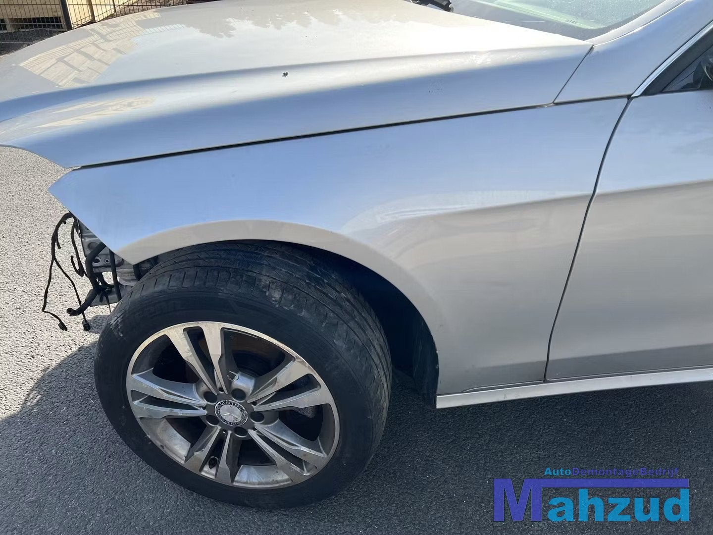 Mercedes W212 E KLASSE zilver 775 Links voorscherm 2013-2016, Gebruikt, Mercedes-Benz AG, Mercedes-Benz, Voor