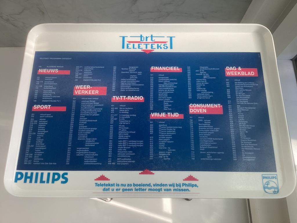 Vintage dienblad met reclame Philips. Brt teletekst., Ophalen of Verzenden, Zo goed als nieuw
