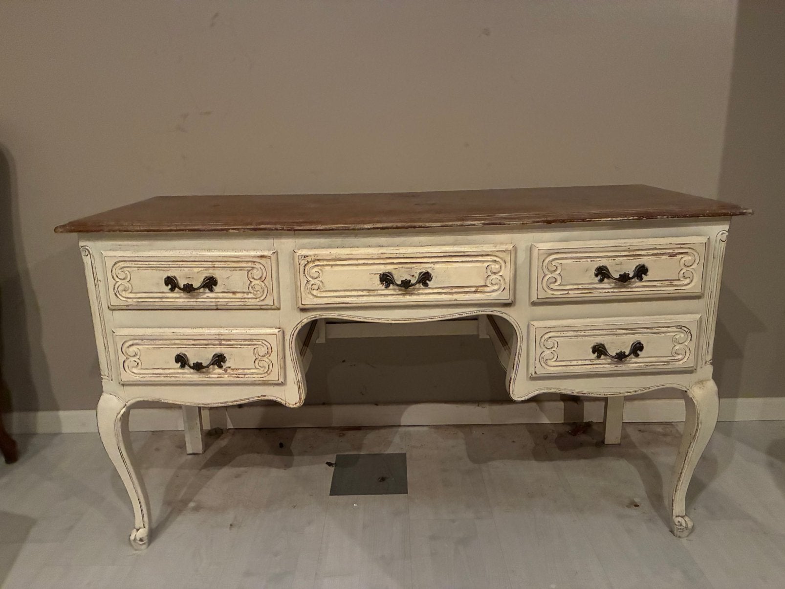 Landelijke bureau/muurtafel, Ophalen