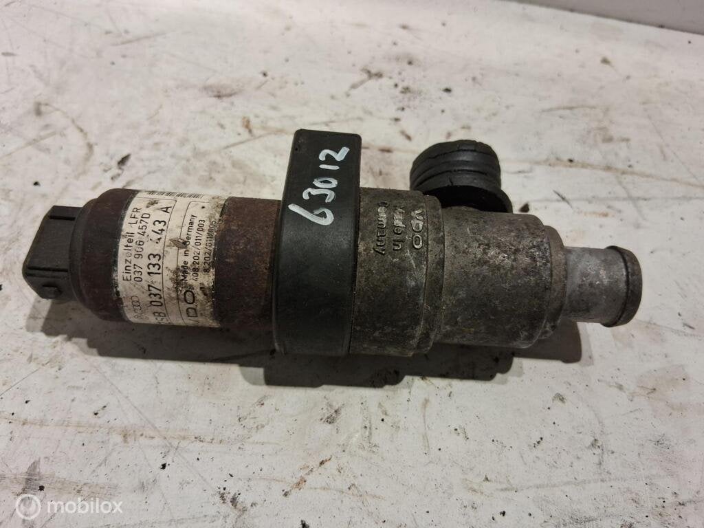Gasklep-stelmotor Vw Golf III ('91-'97) 037906457D, Gebruikt, Volkswagen, Ophalen of Verzenden, Volkswagen