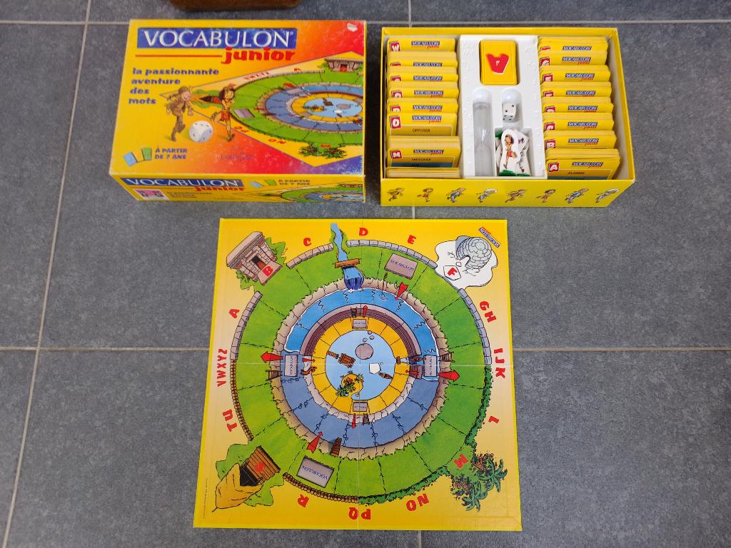Vocabulon Junior, jeu de mots Larousse - Enfants dès 7 ans, 1 ou 2 joueurs, Enlèvement ou Envoi, Utilisé, Megableu