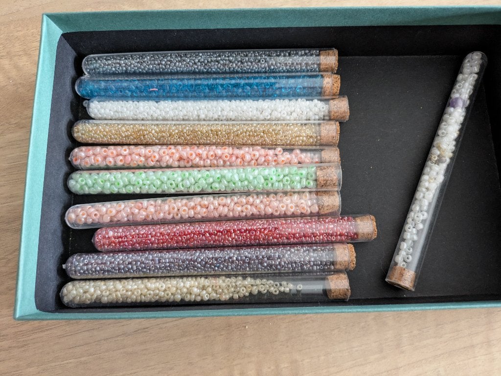 Lot de Perles, Bijoux, Sacs & Beauté, Enlèvement, Comme neuf