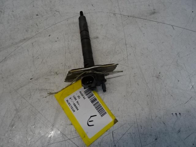 INJECTEUR Audi A3 Sportback (8PA) (03L130277), Utilisé, Audi
