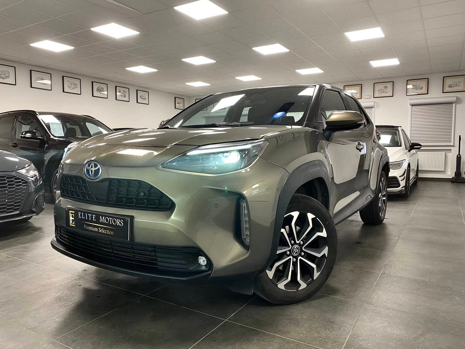 Toyota Yaris Cross Hybrid 1.5i VVT-i / Carplay / Cam / Full, Autos, Achat, Euro 6, Entreprise, Garantie prolongée