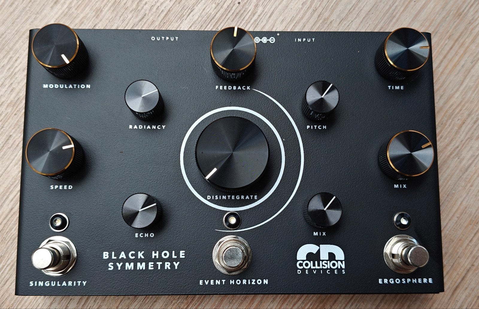 Collision devices - Black Hole Symmetry, Muziek en Instrumenten, Ophalen, Reverb