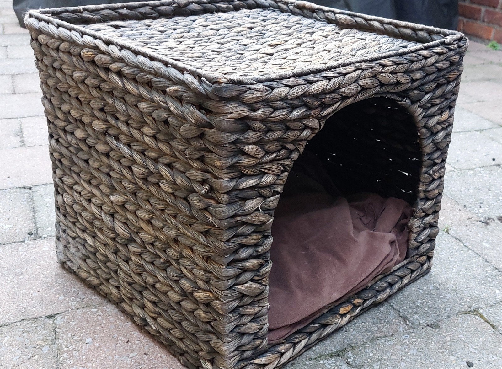 Rieten mandje/huisje voor kat/hond, Dieren en Toebehoren, Ophalen, Gebruikt, Riet