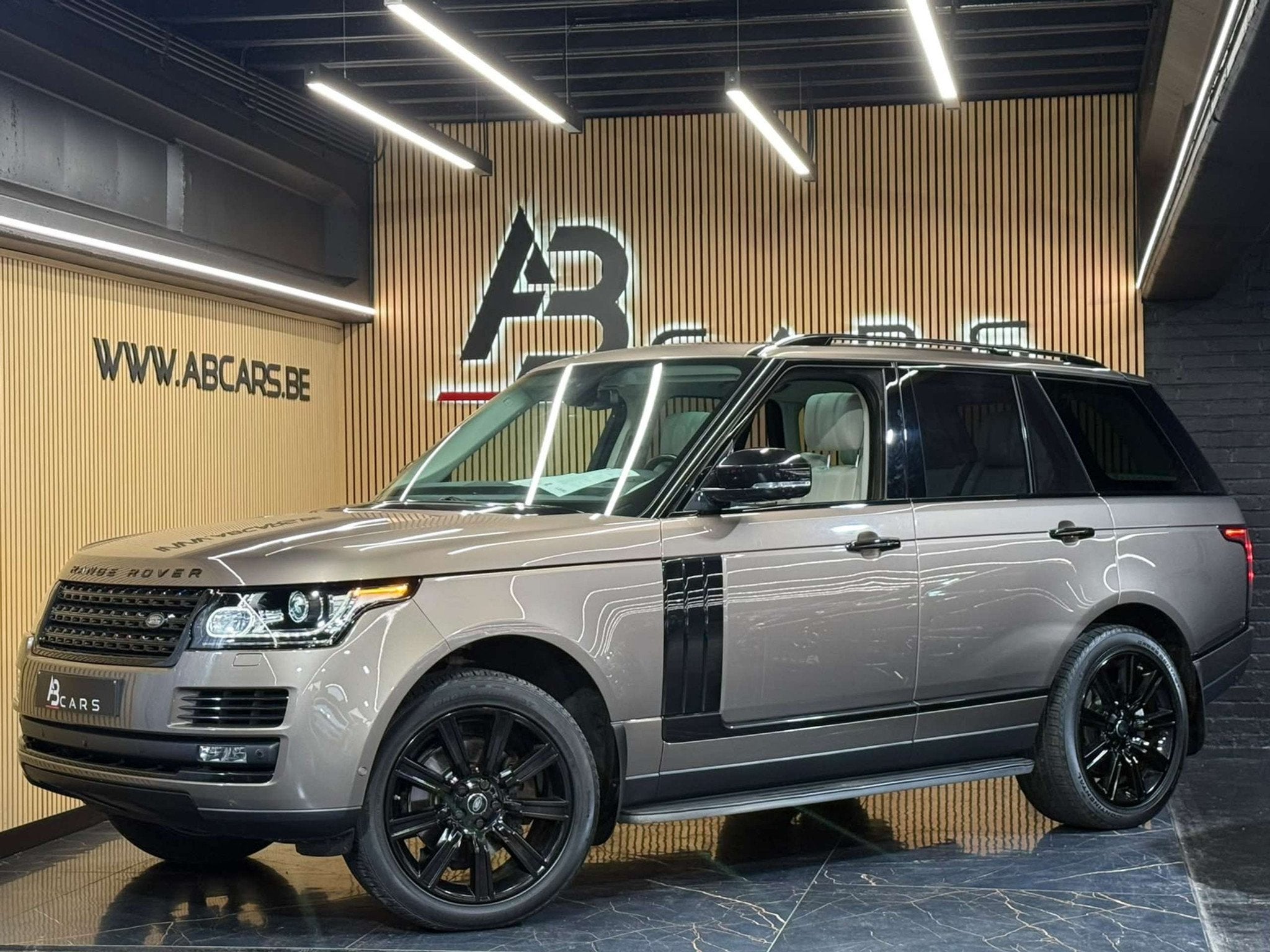 Land Rover Range Rover 3.0 TDV6 SV AUTOBIOGRAPHY * GARANTIE, Auto's, Automaat, 4 zetels, Gebruikt, Euro 6