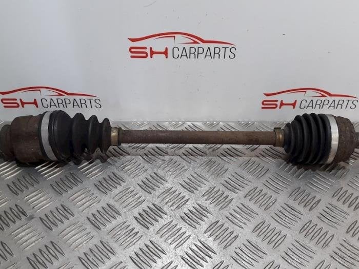 Arbre de transmission avant gauche d'un Toyota Aygo, -, 3 mois de garantie, Toyota, Utilisé