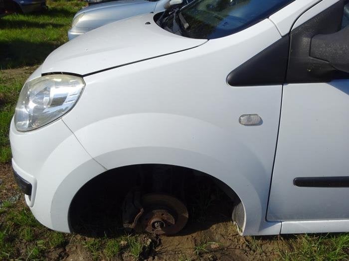 Aile avant gauche d'un Renault Twingo (OV369), Autos : Pièces & Accessoires, Renault, -, 3 mois de garantie, Utilisé