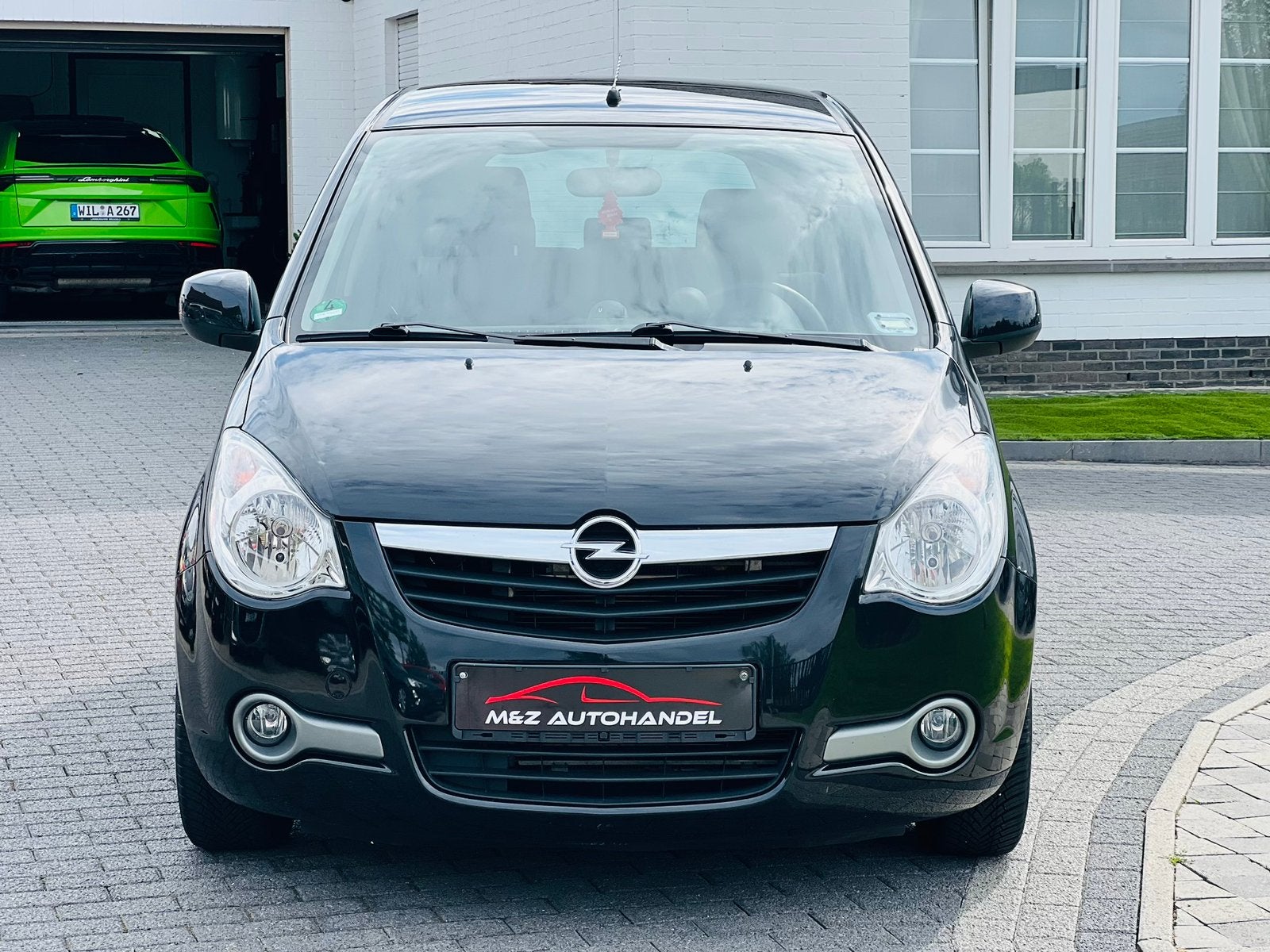 OPEL AGILA 1.2i * BENZINE * 49.000 Km * 1 ste Eign * Airco, Auto's, Parkeersensor, 63 kW, Zwart, Bedrijf