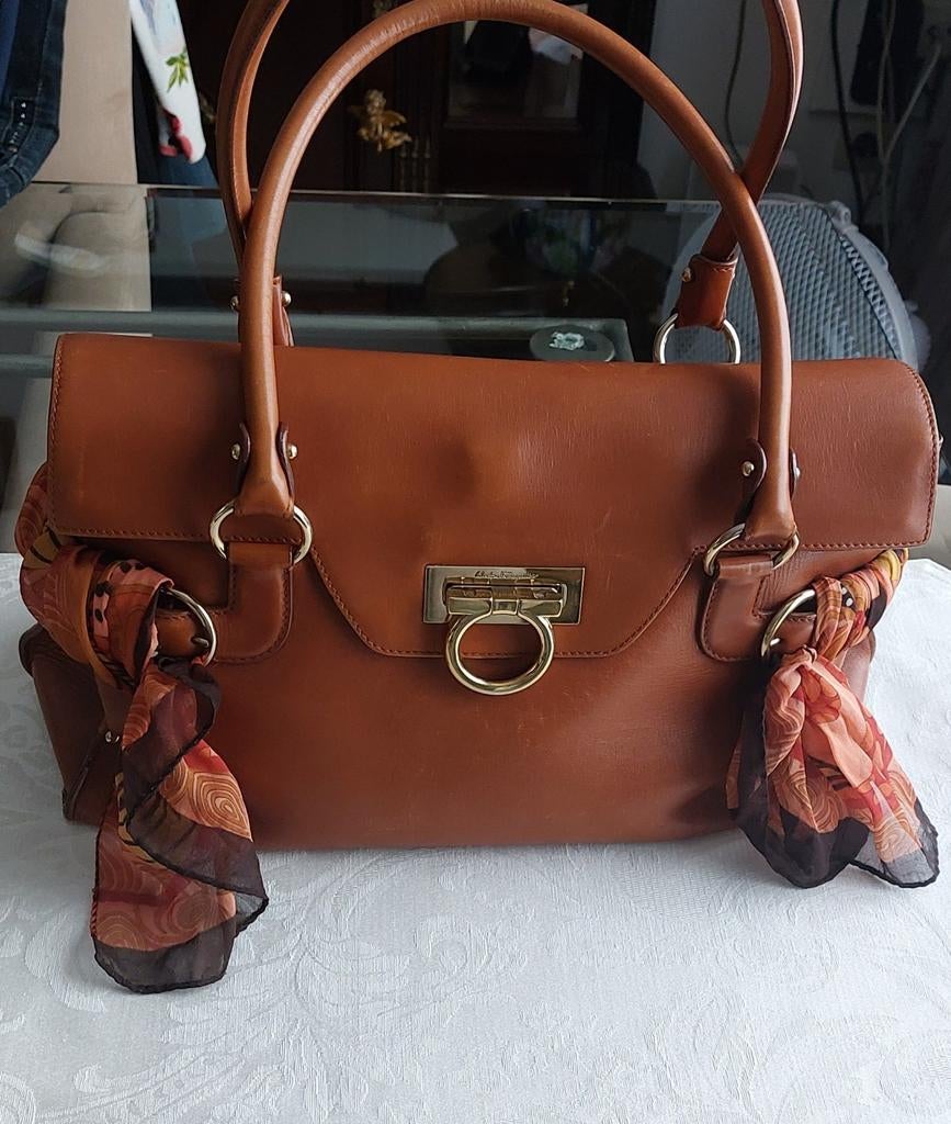Handtas Ferragamo Salvatore, Ophalen, Handtas