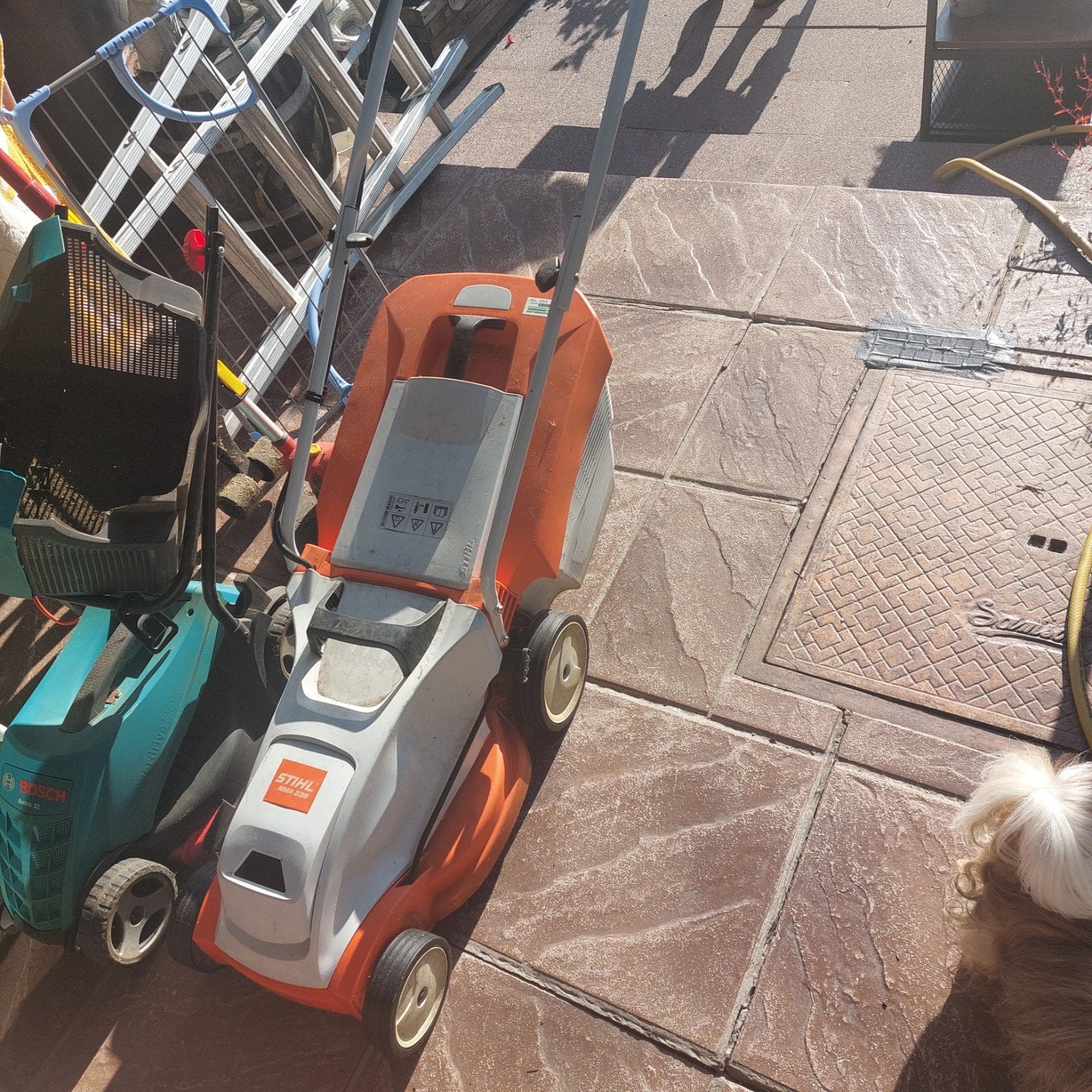 Grasmaaier stihl zonder battery en oplader, Ophalen
