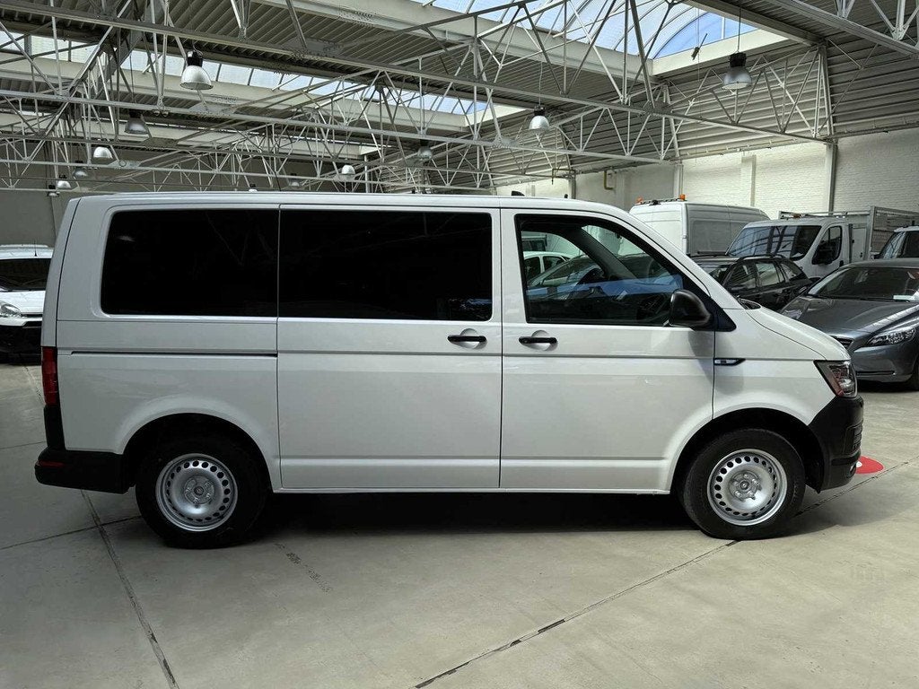 2017 Volkswagen Transporter Kombi 4x4 Minibus, Auto's, Automaat, Monovolume, Gebruikt, Euro 6