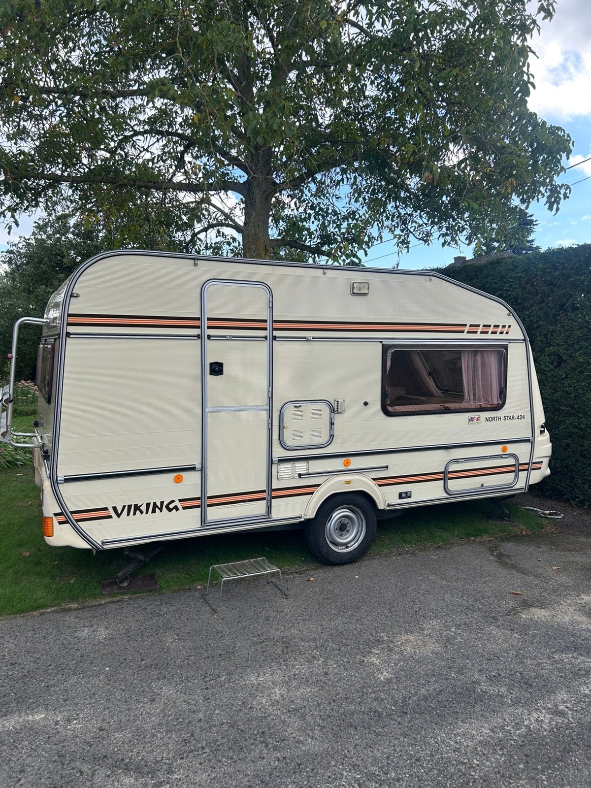 Caravan Viking north star, Coin salon convertible, Réfrigérateur, 750 - 1000 kg, Particulier