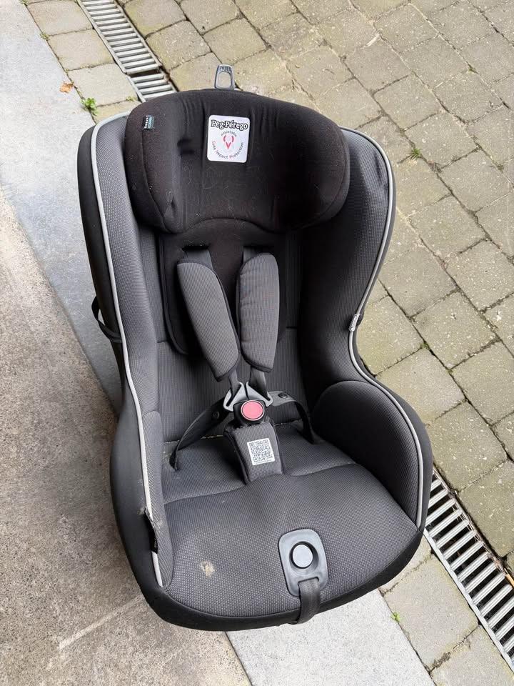 Peg Perego Siège auto + base isofix, Autres marques, Enlèvement, Utilisé, Isofix