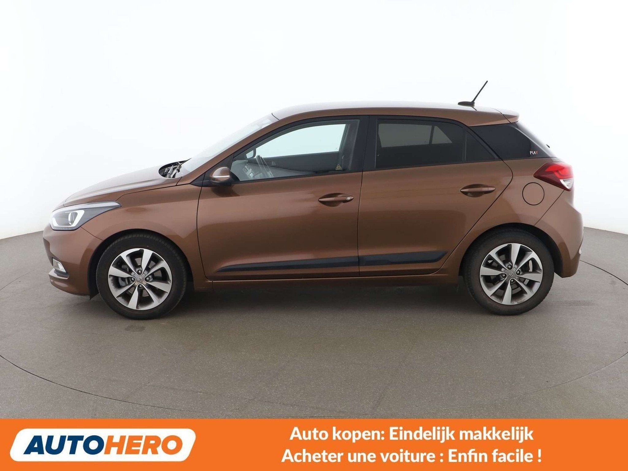 Hyundai i20 1.0 TGDI YES! (bj 2017), Stof, Zwart, Bruin, 107 g/km
