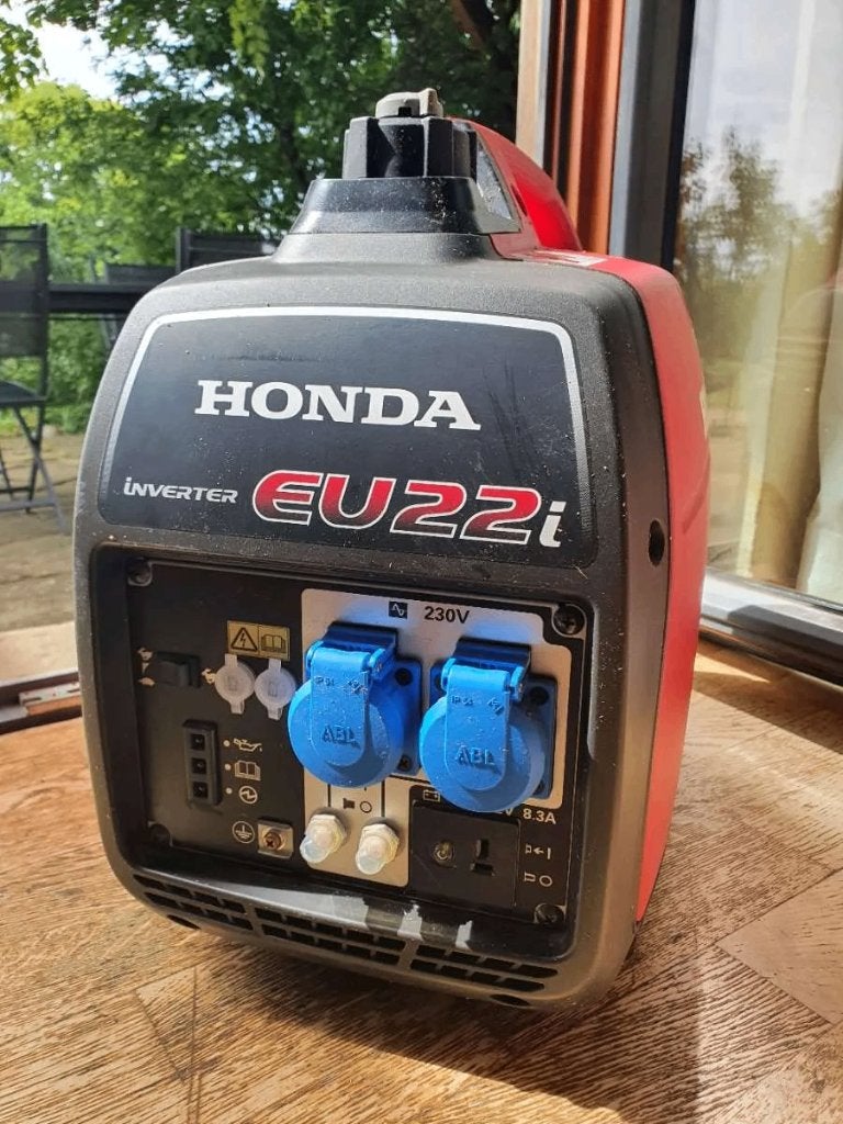 Honda EU22i 230V, Doe-het-zelf en Bouw, Aggregaten, Zo goed als nieuw, Benzine, Ophalen of Verzenden