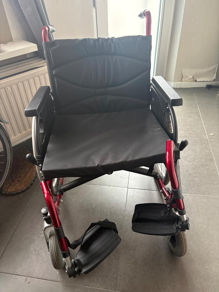 Rolstoel extra large, Diversen, Rolstoelen, Ophalen, Inklapbaar, Zo goed als nieuw, Duwrolstoel