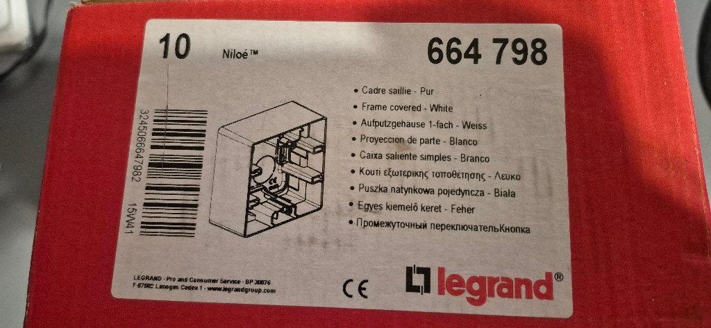 Legrand cadre saillie - pur blanc 664 798 LOT de 6x, Bricolage & Construction, Enlèvement ou Envoi, Comme neuf, Autres marques